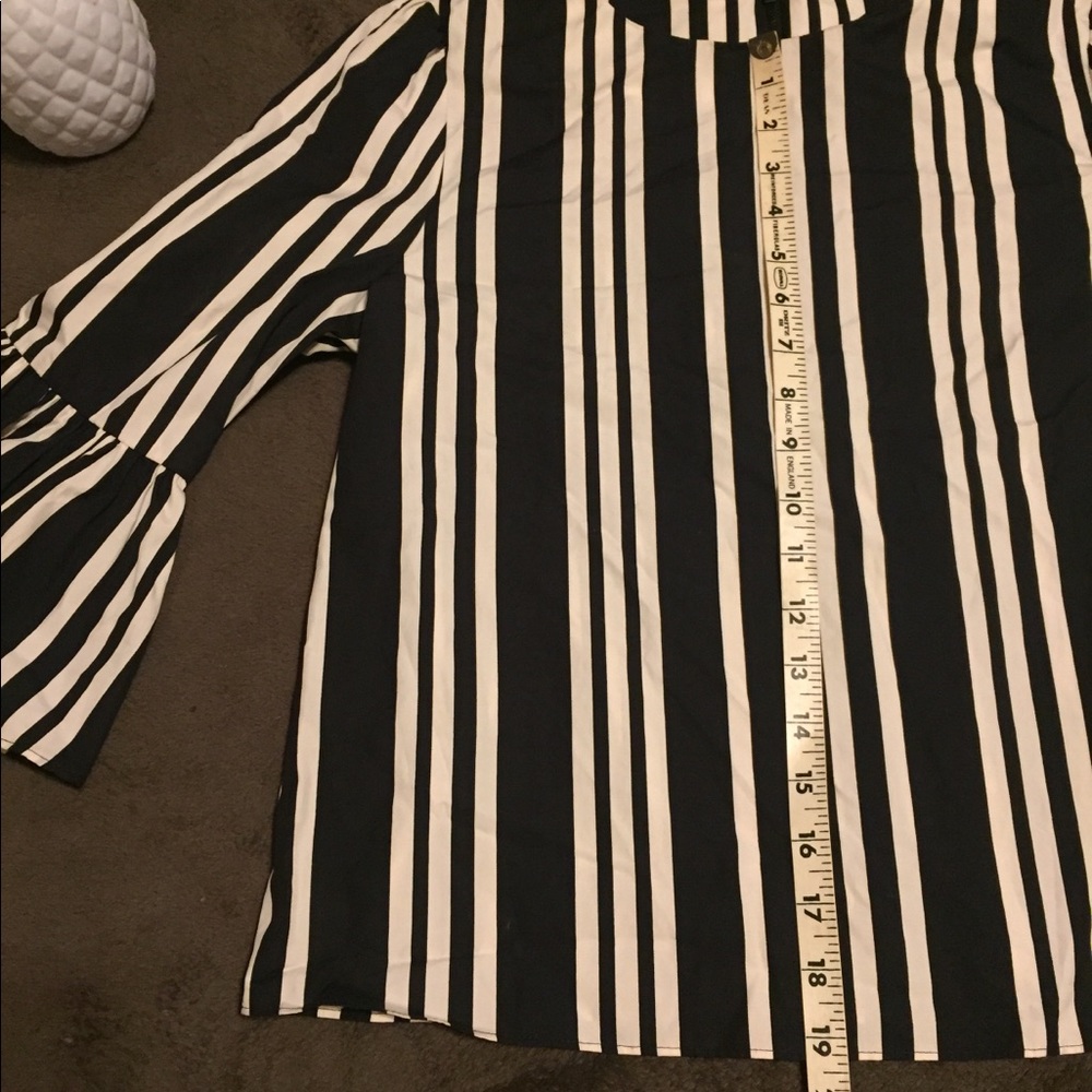 Alice & Olivia blouse - Picture 6 of 8